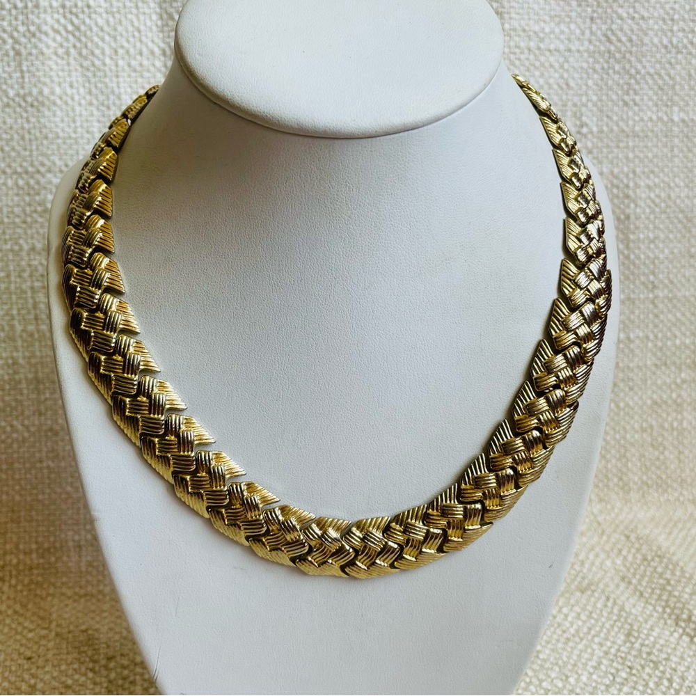 Elegant Y2K Woven Gold-Tone Thick Collar Statement Necklace